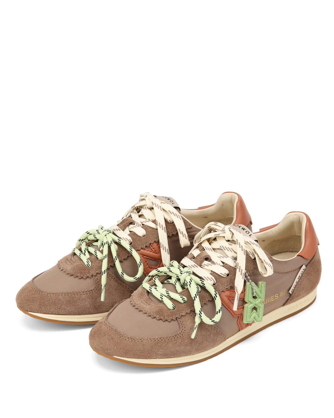 Aries 82 Mushroom Nylon