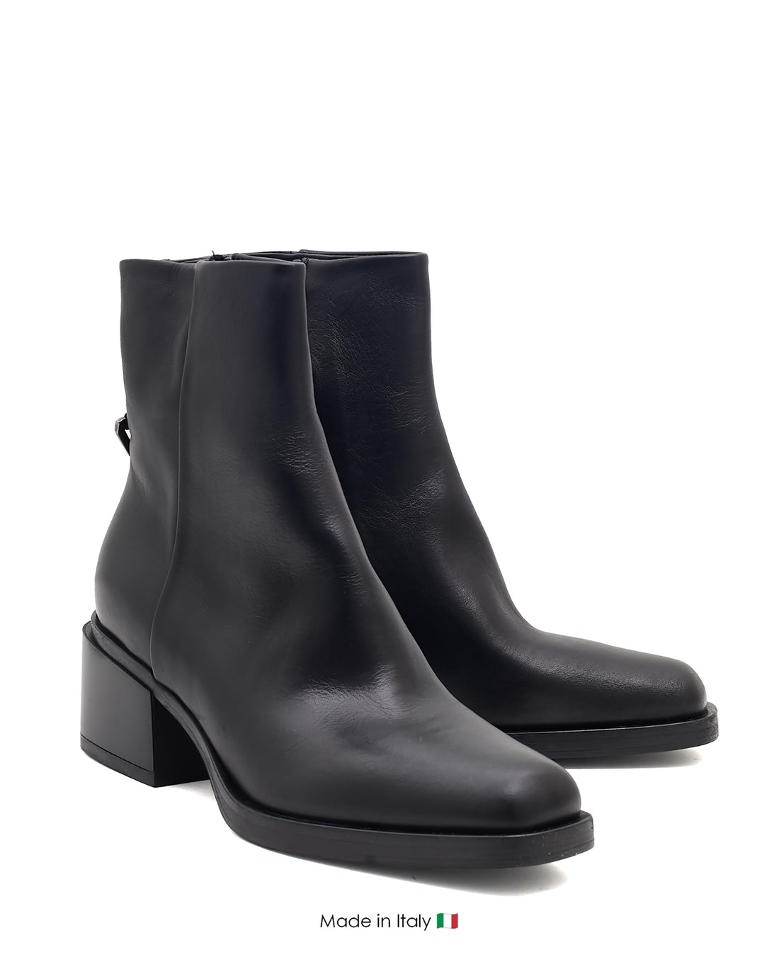 E4421 Black / Gun Metal Boot Leather