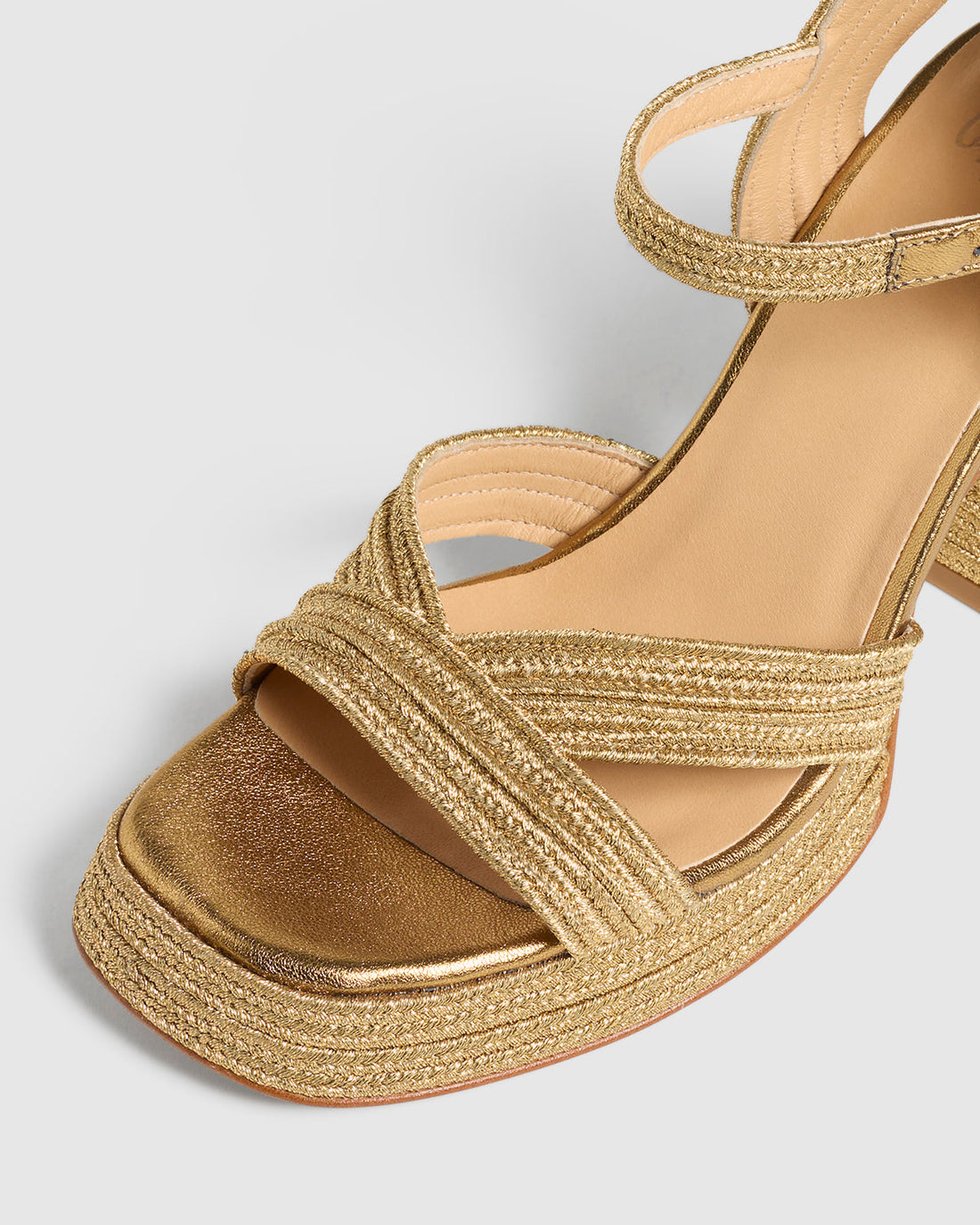 Valle Oro Viejo Platform Sandal